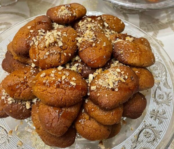 Μελομακάρονα με μέλι και μπισκότα!