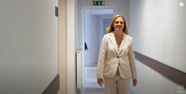 Βαρβάρα Μητλιάγκα: Ξέρεις καλά γιατί θα είμαστε μαζί στις 8 Οκτωβρίου