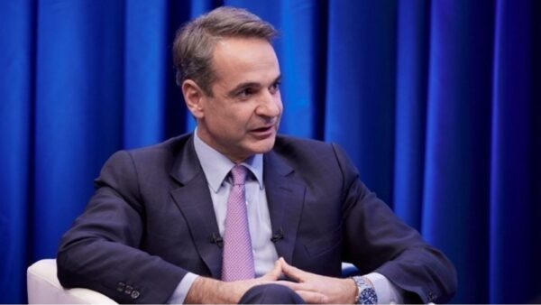 Με εκπροσώπους της Ελληνικής Εθνικής Μειονότητας συναντήθηκε στα Τίρανα ο πρωθυπουργός