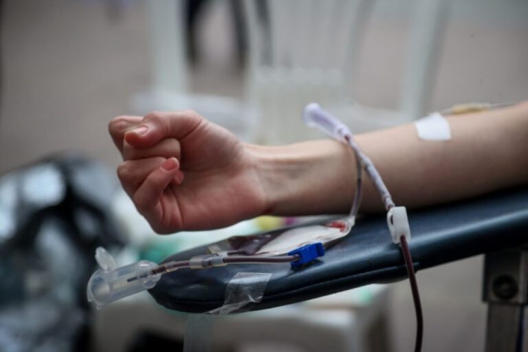 ΟΝΝΕΔ και ΔΑΠ-ΝΔΦΚ Σερρών διοργανώνουν εθελοντική αιμοδοσία