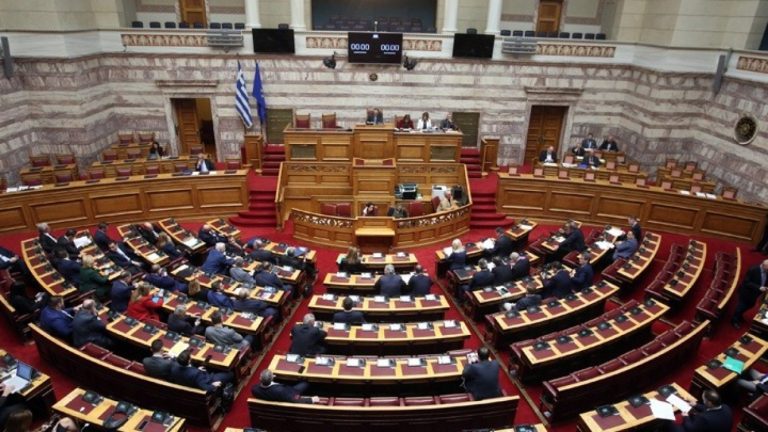 Απορρίφθηκαν οι προτάσεις ΣΥΡΙΖΑ-ΠΣ και ΠΑΣΟΚ για προανακριτική - Σύμβαση «717»