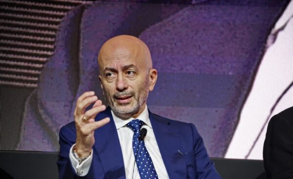 Ιωάννης Παπαδόπουλος, πρόεδρος ΔΕΠΑ Εμπορίας: Επενδύουμε στο βιώσιμο μέλλον με υποδομές, ΑΠΕ και νέες τεχνολογίες