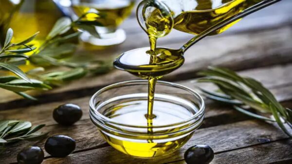 Ελεύθεροι αφέθηκαν οι συλληφθέντες για τα αμφιβόλου ποιότητας λάδια