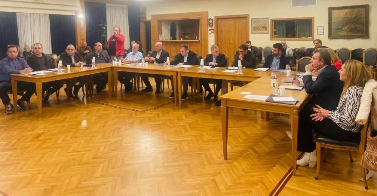 Σύσκεψη Επιμελητήριου Σερρών : Ενώνουν δυνάμεις οι φορείς για ν’ αλλάξει το νέο Φορολογικό Νομοσχέδιο           