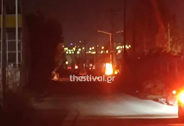 Θεσσαλονίκη: Ρομά έβαλαν φωτιές σε οικισμούς για τον θάνατο του 17χρονου στη Βοιωτία -φωτο