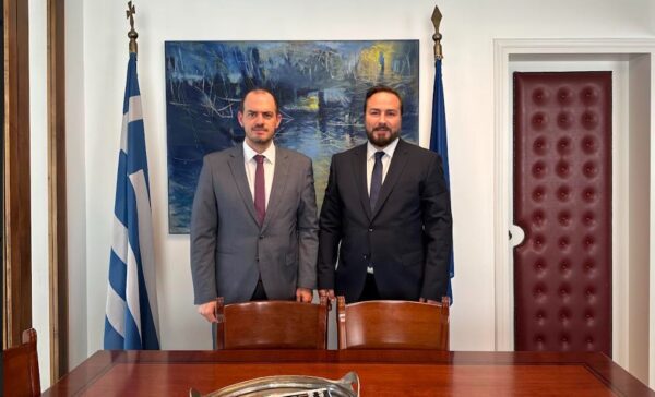 Συνάντηση του Διαμαντή Γκολιδάκη με τον υφυπουργό Εξωτερικών Γιώργο Κώτσηρα