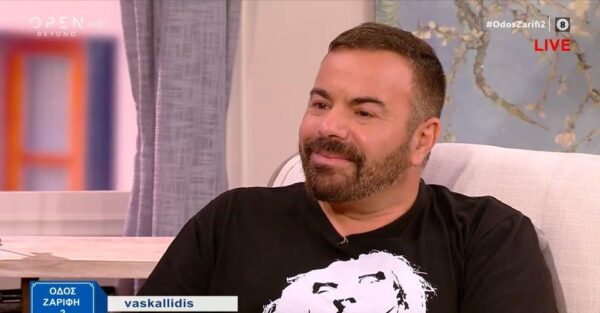Βασίλης Καλλίδης: Μου ζήτησε για τον γάμο της 800 αηδόνια γεμιστά με κεράσια