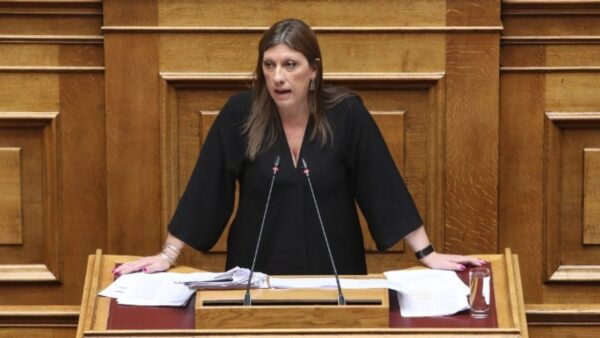 Ζ. Κωνσταντοπούλου: «Εσείς ονειρεύεστε λεφτόδεντρα για τον εαυτό σας και όχι για τους πολίτες»