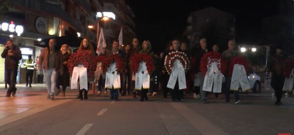 Τιμήθηκε στις Σέρρες η 50η επέτειος του Πολυτεχνείου- video
