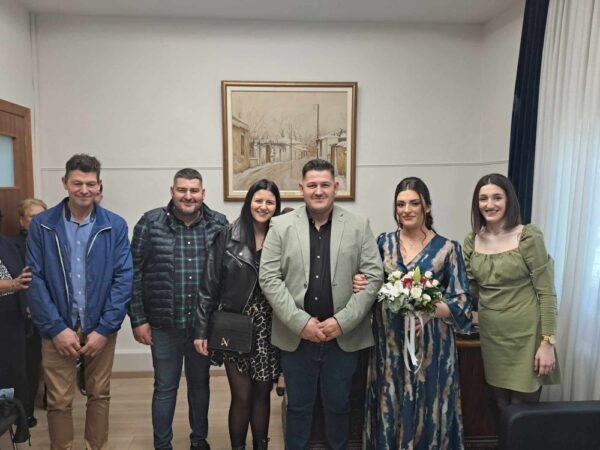 Σέρρες: Στον γάμο του Αναστάσιου Σκεύα και της Ιωάννας Κούλελη
