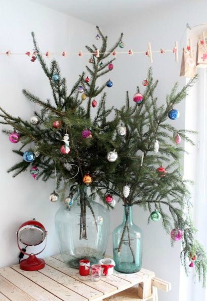 Ιδέες για να αποφύγετε το στόλισμα του Χριστουγεννιάτικου δέντρου