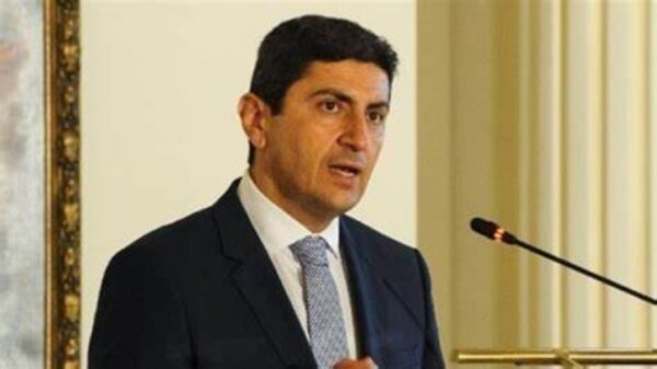 Βασικός στόχος του υπουργείου Αγροτικής Ανάπτυξης, τόνισε ο κ. Αυγενάκης, είναι η αναβάθμιση και ο εκσυγχρονισμός του αγροτικού τομέα, που θα ανταποκρίνεται στα νέα δεδομένα που διαμορφώνονται.