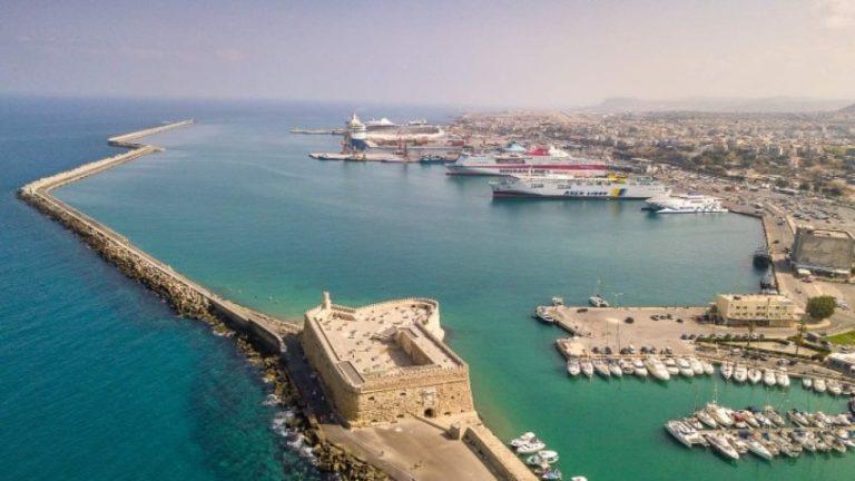 Ο Όμιλος Grimaldi έχει ένα φιλόδοξο επενδυτικό πρόγραμμα, με στόχο την αξιοποίηση της στρατηγικής θέσης του Ηρακλείου στην Ανατολική Μεσόγειο, για την ανάπτυξη νέων εμπορικών ροών, για επιβάτες και εμπορεύματα, την ενίσχυση της κρουαζιέρας και τη μεταφορά νέων οχημάτων.