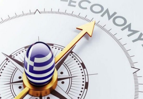 Το Eurogroup «χαιρετίζει το γεγονός ότι τα περισσότερα κράτη μέλη της ζώνης του ευρώ σχεδιάζουν να τερματίσουν τα μέτρα ενεργειακής στήριξης, απουσία νέων κραδασμών στις τιμές της ενέργειας και καλούν τα κράτη μέλη που αναμένεται να έχουν σημαντικά μέτρα ακόμη σε ισχύ για τη σταδιακή κατάργησή τους το συντομότερο δυνατό το 2024.