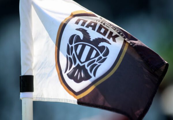 Οι Θεσσαλονικείς τονίζουν πως δε θα πρέπει να υπάρχει καμία ανοχή σε αυτούς που απειλούν τους διαιτητές, επισημαίνουν πως θα πρέπει να φτάσει το μαχαίρι μέχρι το κόκκαλο, ενώ ξεκαθαρίζουν ότι είναι απαραίτητο να διελευκανθούν και παρόμοιες υποθέσεις προηγούμενων ετών.
