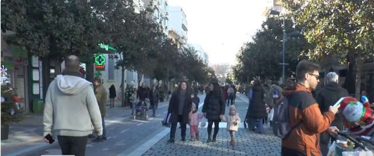 Σέρρες: Κίνηση στους δρόμους αλλά όχι στα καταστήματα- Video