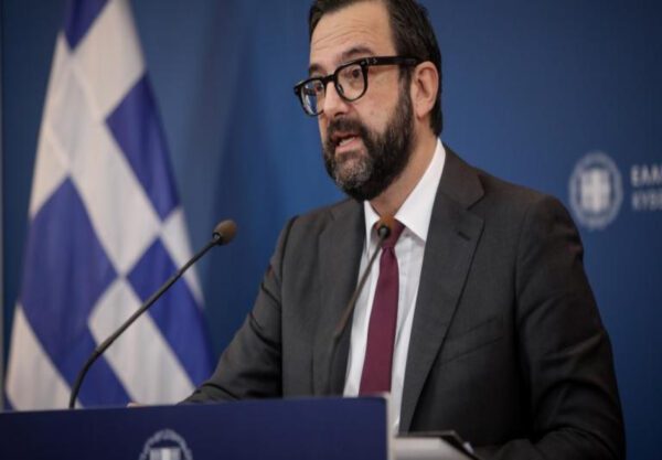 Ο κ. Ταραντίλης ανέλυσε τον καθοριστικό ρόλο που παίζουν οι επιχειρήσεις στην επιτυχημένη πραγματοποίηση των σταδίων και των διαδικασιών προκειμένου τα αποτελέσματα της έρευνας να μεταφραστούν σε καινοτόμο προϊόν ή υπηρεσία και να βρουν τη θέση τους στην παγκόσμια αγορά.