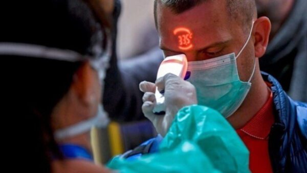 ΕΟΔΥ: 1.818 ασθενείς με covid-19 σε απλές κλίνες - 57 θάνατοι, 70 διασωληνωμένοι