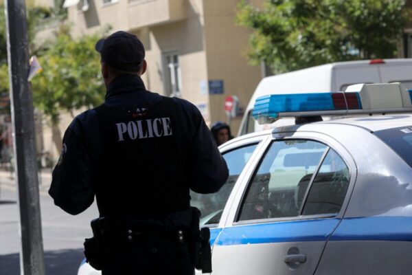 Εξιχνιάστηκαν 2 περιπτώσεις κλοπών που διαπράχθηκαν σε βάρος ηλικιωμένων γυναικών στη Λάρισα