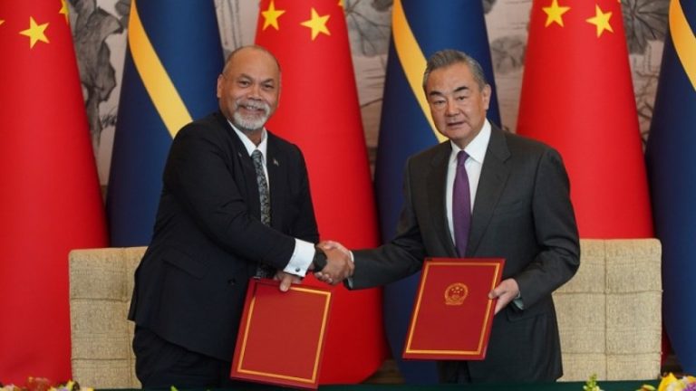 Κίνα και Ναούρου αποκατέστησαν επίσημα διπλωματικές σχέσεις, σε βάρος της Ταϊβάν