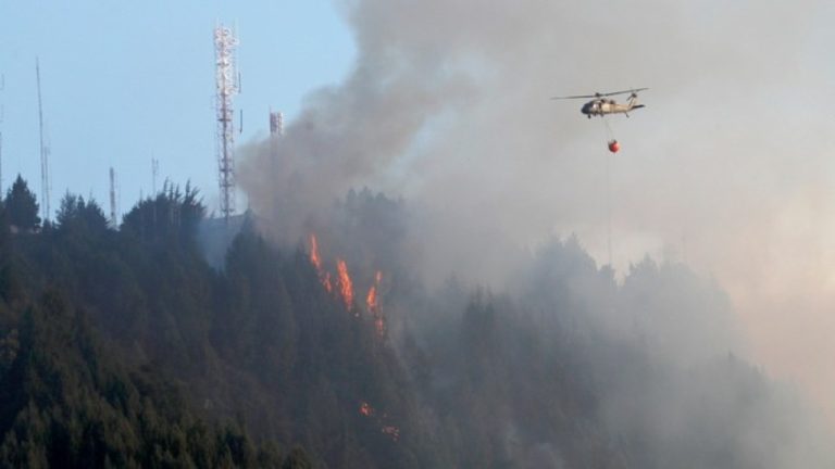 Διεθνή βοήθεια για την αντιμετώπιση των πυρκαγιών ζήτησε η Κολομβία