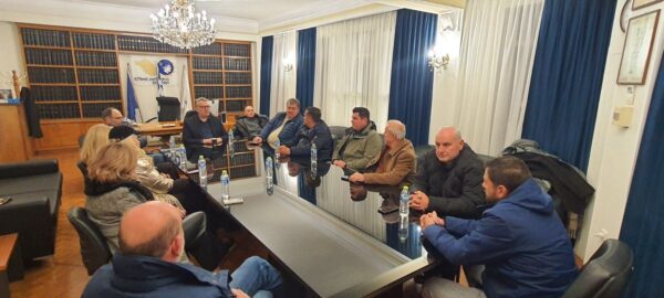Σύσκεψη στο Επιμελητήριο για τα αγροτικά ζητήματα- Στήριξη στον αγώνα των αγροτών από τους παραγωγικούς φορείς