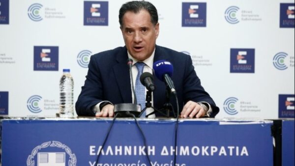 Γεωργιάδης: Διαγραφή προστίμων για τους ηλικιωμένους που δεν έκαναν εμβόλιο
