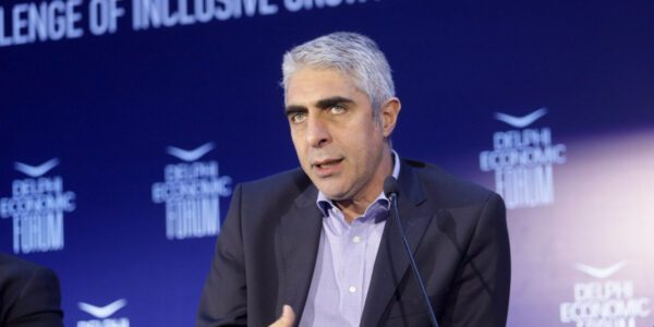 Γιώργος Τσίπρας: Από την τηλεόραση έμαθα για την κομματική πειθαρχία