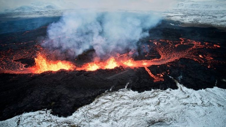 Έκρηξη ηφαιστείου στο νοτιοδυτικό τμήμα της Ισλανδίας