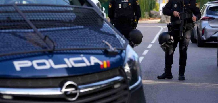 Ισπανία: Ένα ζευγάρι Γάλλων συνελήφθη γιατί σχεδίαζε να 