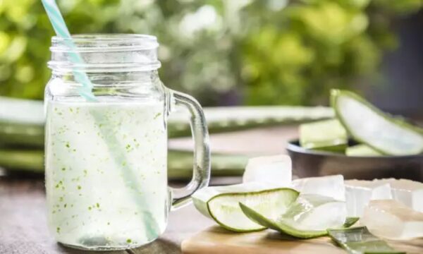 Χυμός αλόη βέρα (aloe vera): Πιθανά οφέλη και κίνδυνοι υγείας