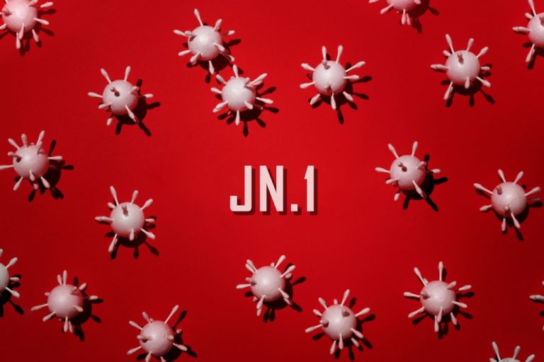 Συμπτώματα της παραλλαγής JN.1: Είναι πιο συχνή η διάρροια;