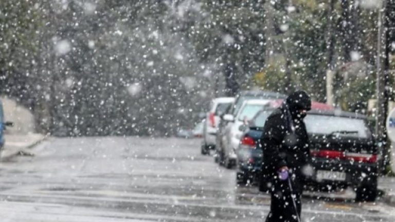 Βαρυχειμωνιά και χιόνια στη μισή Ελλάδα, επιμένουν οι βοριάδες – Πότε αναμένεται βελτίωση