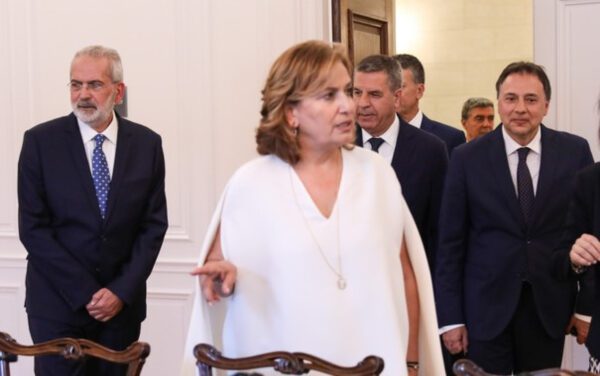 Κοτανίδου: Βαριά και επιθετική φέτος η γρίπη – Καλύτερη η κατάσταση με τον κορωνοϊό