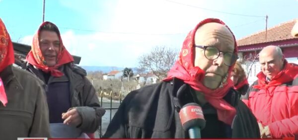 Μονοκκλησιά Σερρών – Αναβίωσε το έθιμο της «Μπάμπως» ή «Βρεξούδια»