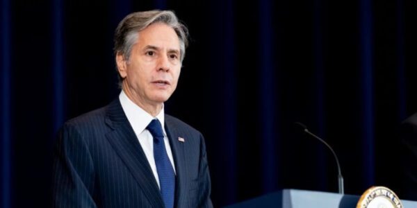 Επιβεβαιώθηκε η επίσκεψη Μπλίνκεν στην Ελλάδα – Η συνάντηση με Μητσοτάκη