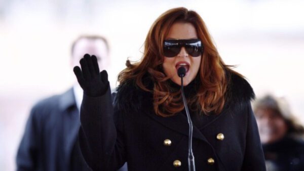 Τα απομνημονεύματα της Λίζα Μαρί Πρίσλεϊ θα κυκλοφορήσουν το φθινόπωρο