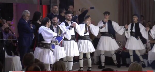 Γλέντι μέχρι πρωίας στον ετήσιο χορό των Σαρακατσαναίων Ν. Σερρών- Video