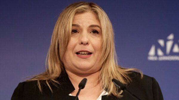 Μ. Συρεγγέλα: «Η ΝΔ είναι ένα λαϊκό κόμμα που απευθύνεται σε όλα τα κοινωνικά στρώματα και είναι λογικό να υπάρχουν πολλές απόψεις»