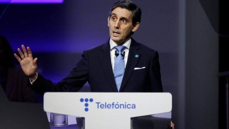Η Telefónica θα απολύσει πάνω από 3.400 εργαζομένους της στην Ισπανία