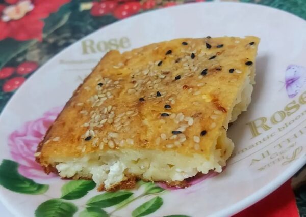Τεμπελόπιτα ή αλευρόπιτα.