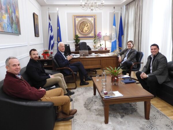 Συνάντηση γνωριμίας της διοίκησης της Κρι Κρι με τη Δήμαρχο Σερρών Βαρβάρα Μητλιάγκα