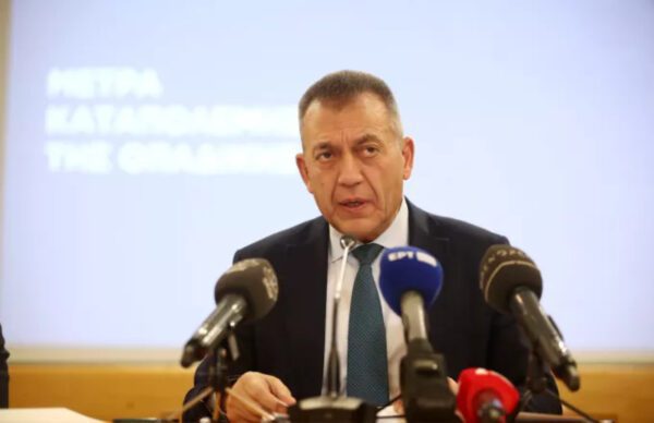 Βρούτσης: Τη Δευτέρα το χρονοδιάγραμμα για τις κάμερες και την ταυτοπροσωπία στα γήπεδα