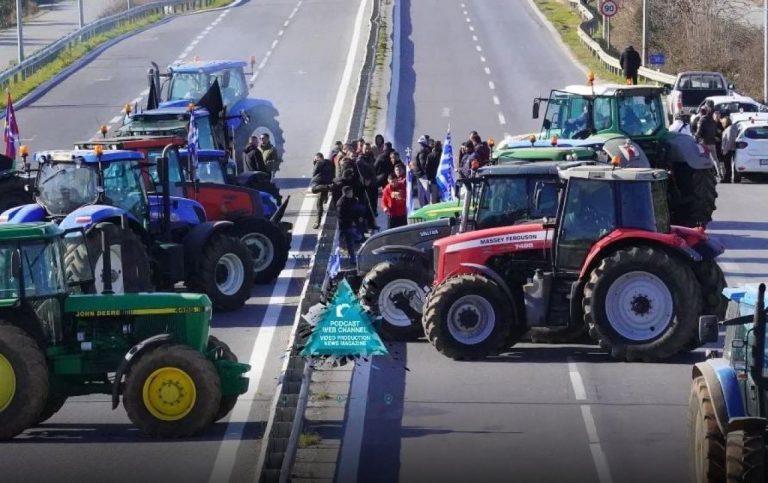 Σε θέσεις μάχης οι αγρότες στην Χαλκιδική – Κλείνουν για 10 ώρες την Εθνική Οδό Μουδανιών – Θεσσαλονίκης