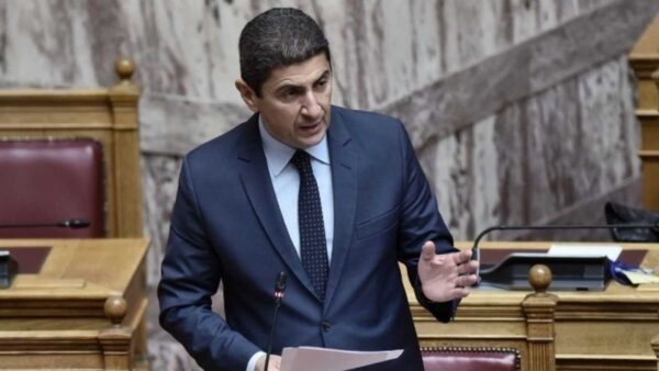 ΥπΑΑΤ: Παρεμβάσεις 2 δισ. ευρώ για τη στήριξη της κτηνοτροφίας