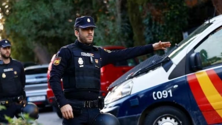 3 πτώματα βρέθηκαν κάτω από τα συντρίμμια πολυκατοικίας κοντά στην Βαρκελώνη
