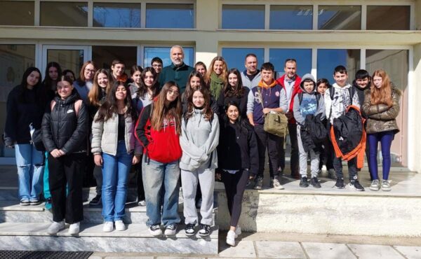 Το ΔΗΠΕΘΕ Σερρών κοντά στα σχολεία της δευτεροβάθμιας εκπαίδευσης