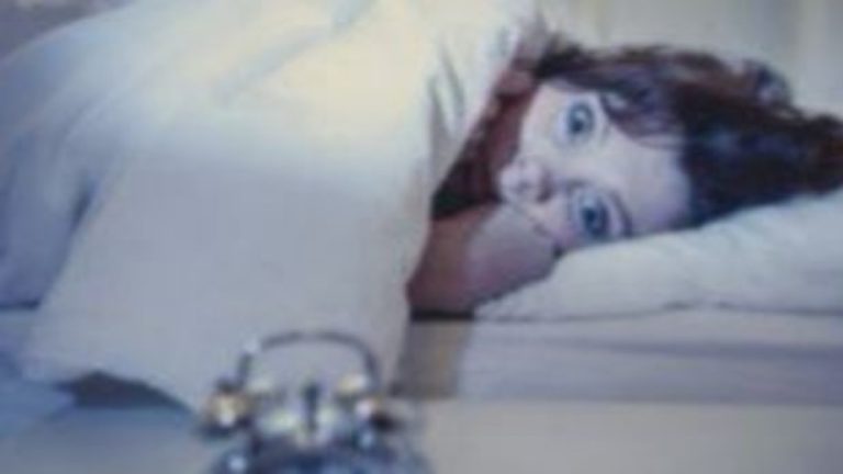 Η ήπια λοίμωξη Covid-19 καθιστά πιο πιθανή την αϋπνία, ιδίως σε άτομα με άγχος ή κατάθλιψη