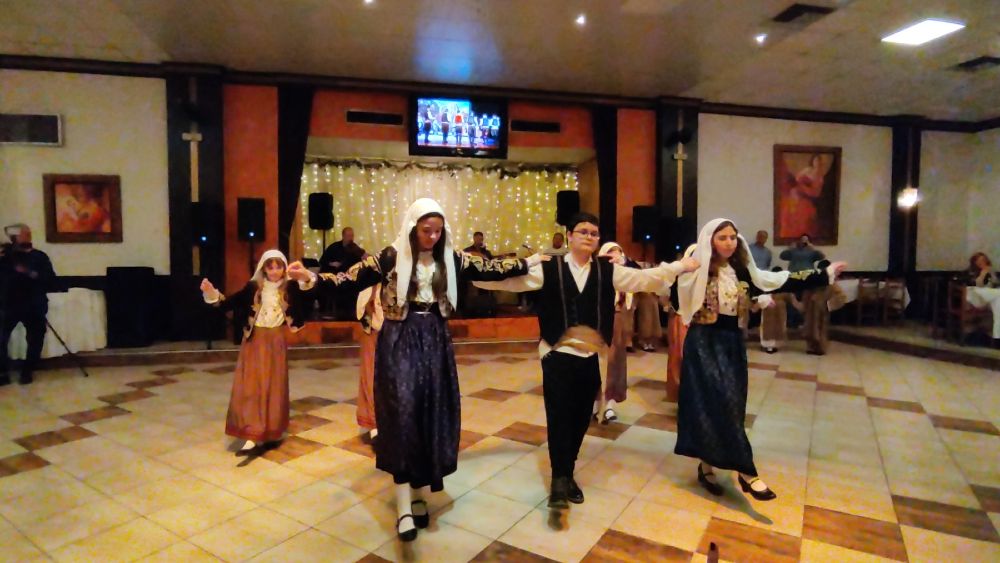 Ετήσιος χορός Αδελφότητας Μικρασιατών “Ο Άγιος Πολύκαρπος” - Video