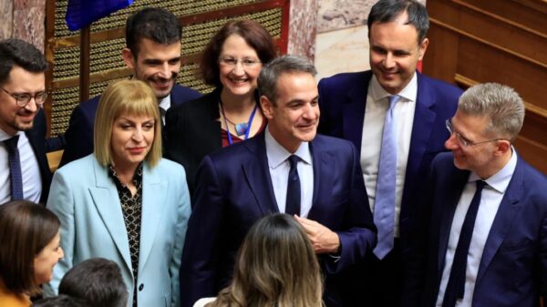 Γάμος ομοφύλων: Οι επόμενοι στόχοι της κυβέρνησης - Από τις διαφωνίες στο σπριντ του μεταρρυθμιστικού έργου
